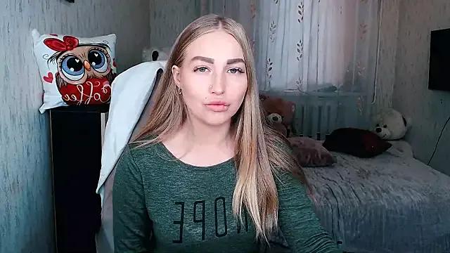 _KittyBoo on StripChat