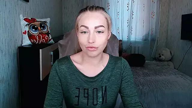 _KittyBoo on StripChat