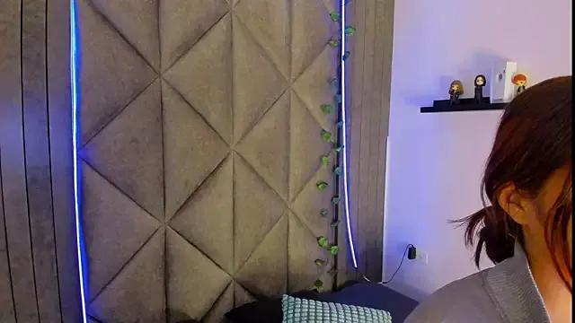 AbbyWathson on StripChat 