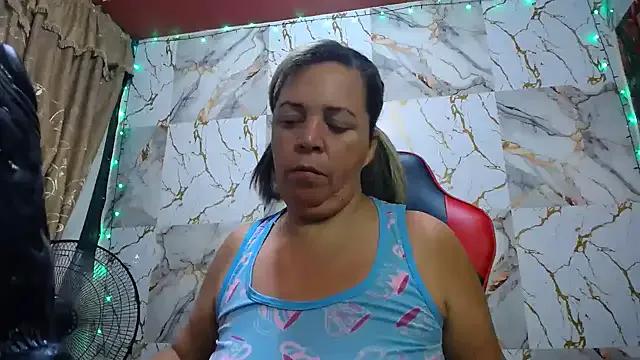 StripChat alina_maturehot is Freechat alina_maturehot — fucking with a dildo and squir