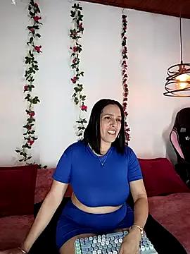 ariana_lavoie- on StripChat