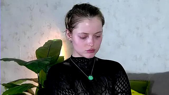 AshleyD_ — move this buns around