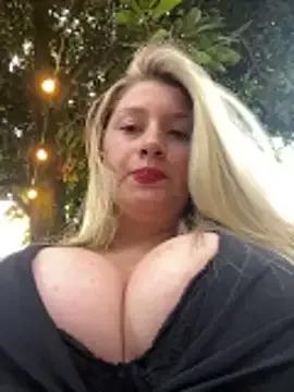 StripChat aurora_coldd is Private aurora_coldd — make me pussy wet . fingering