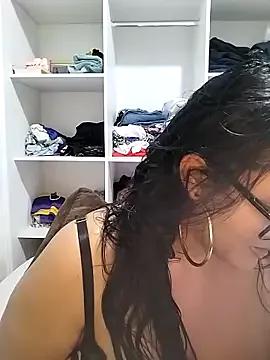 Freechat AuroraChest on StripChat