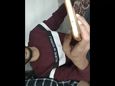 baby_Cpl21 on StripChat 