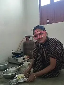 baby_Cpl21 on StripChat 