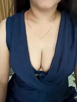 Freechat babyangela14 on StripChat