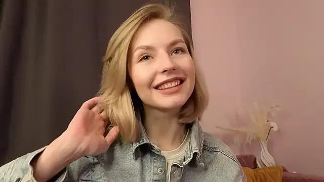 StripChat BaileyBernos is Freechat BaileyBernos — 20 squats