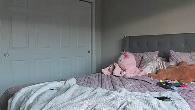 bambifarrina on StripChat 