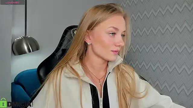 Barbie_Lis on StripChat