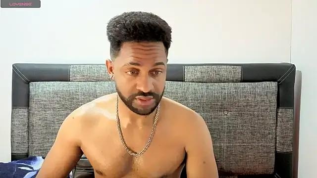 bbcblackhot34 on StripChat 