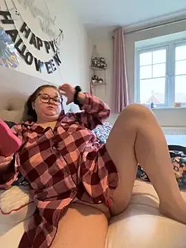 StripChat BrattyPrincess-x is Freechat BrattyPrincess-x — Get me to my weekly goal