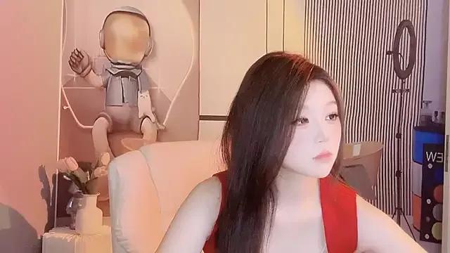 CAICAI_BABY on StripChat