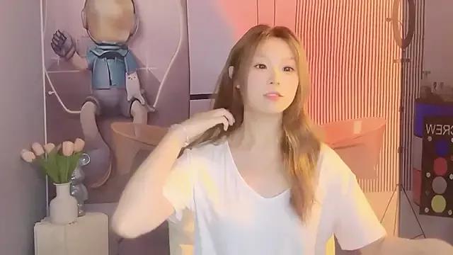 CAICAI_BABY on StripChat