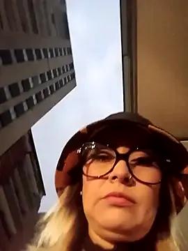 StripChat CandieGilson__ is Freechat CandieGilson__ — 6 big balls in my ass