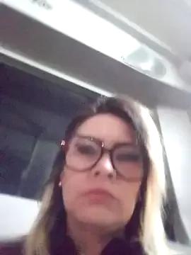 CandieGilson__ — fuck public ass 15 minutes