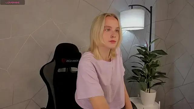 Freechat Carolin_Miller on StripChat
