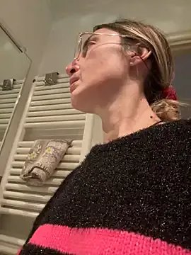 casalinga88 on StripChat