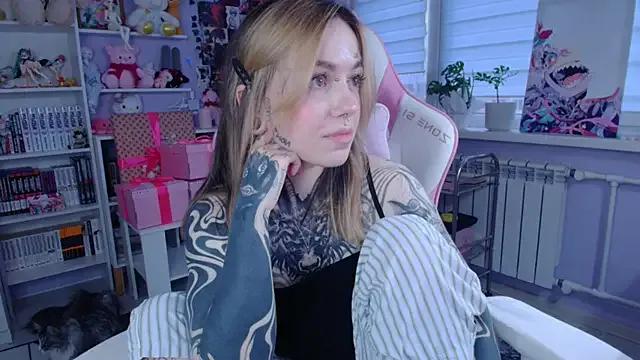 StripChat Catharsisi is Freechat Catharsisi — Show magic of my split tongue