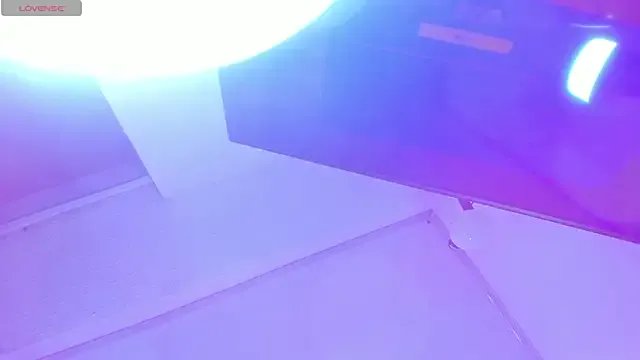 Cherry_splash on StripChat