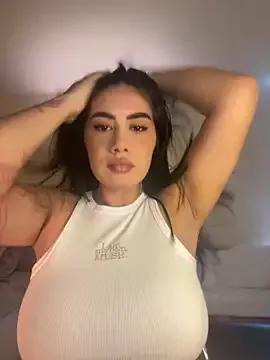 Freechat clarachanelricek on StripChat