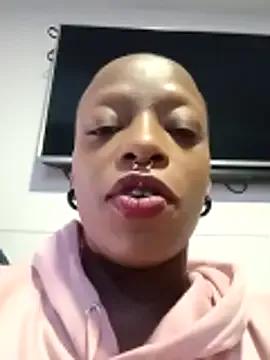 Coco_Kiss on StripChat 