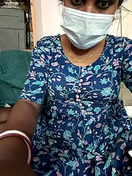 Couplejyoti01 on StripChat