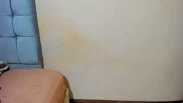 Freechat curveAss222 on StripChat