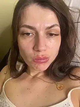 StripChat Cute_Erika is Freechat Cute_Erika — 5 spanks ass