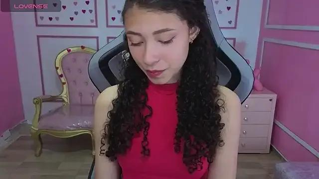 danatella_a on StripChat 