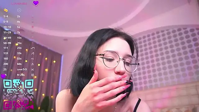 DeliaLoma — Make me moan louder from vibes