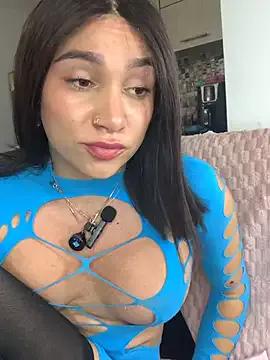 dollforsex_ on StripChat