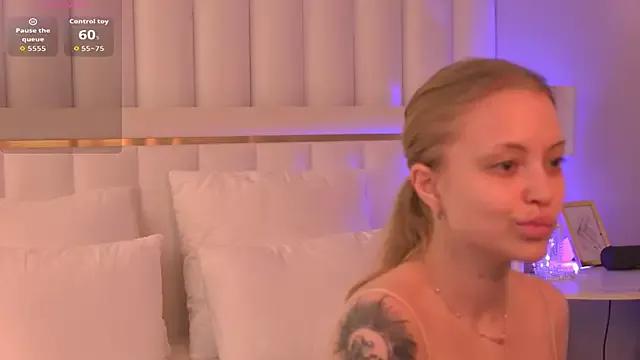 Freechat DorisHell on StripChat