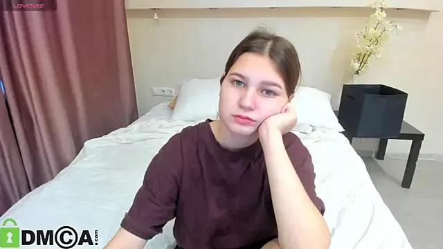 Elle_Ellise on StripChat 