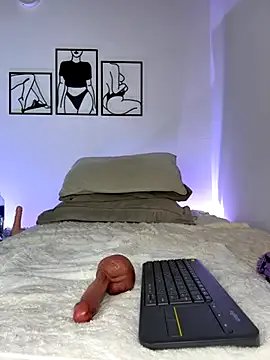 ellie_mcdonald on StripChat 