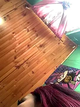 StripChat Emilyy-18 is Freechat Emilyy-18 — Flash Pussy