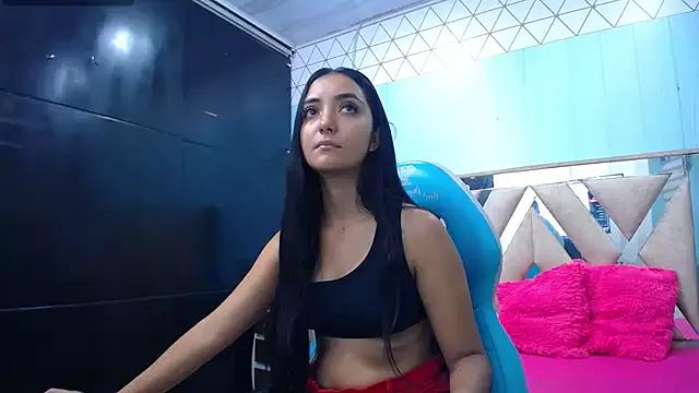 emma_candy20 on StripChat 