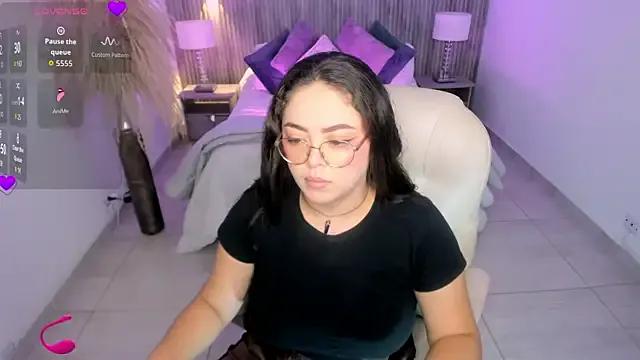 StripChat emmy_walker  is Freechat  emmy_walker — OIL ON TITS +FUCK TITIS