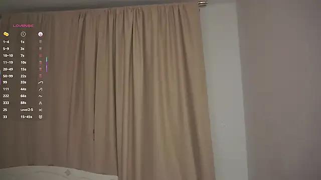 FluffKitty — air kiss + smile for u