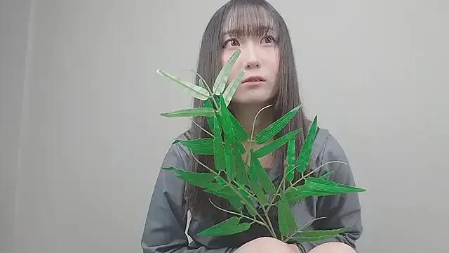 Hanna_18_cute on StripChat 