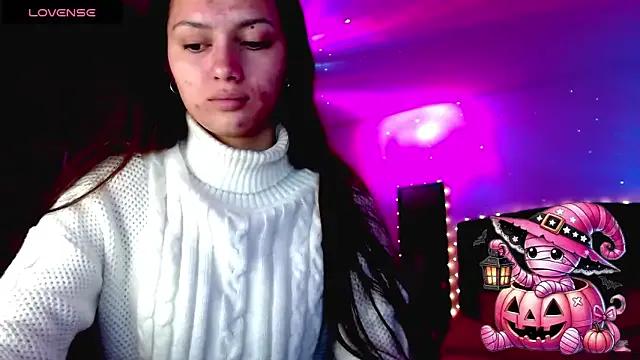 StripChat holy_juli  is Freechat  holy_juli — Sensual Bed Play