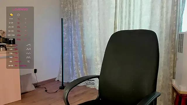 Hoot_owl_cb on StripChat 