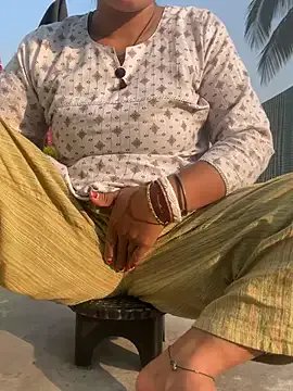 Ishikaranaa on StripChat