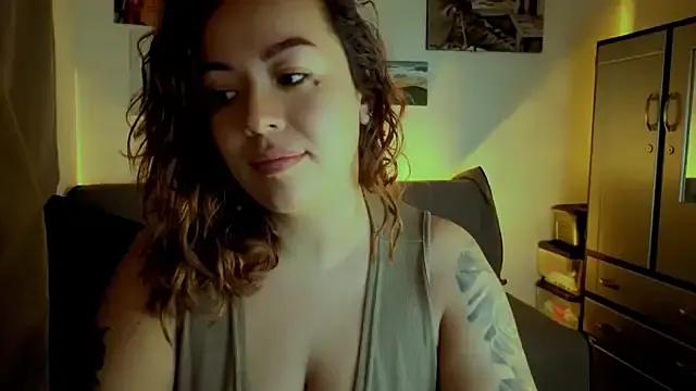 joan-star on StripChat