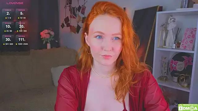 StripChat JoyceJones is Freechat JoyceJones — tease my nipples