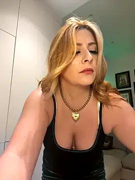 StripChat Kapree is Freechat Kapree — Find the best way to say hello