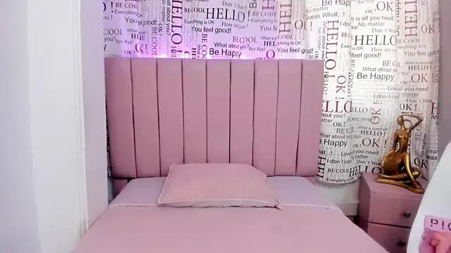 Freechat Karoly_Ocampo on StripChat