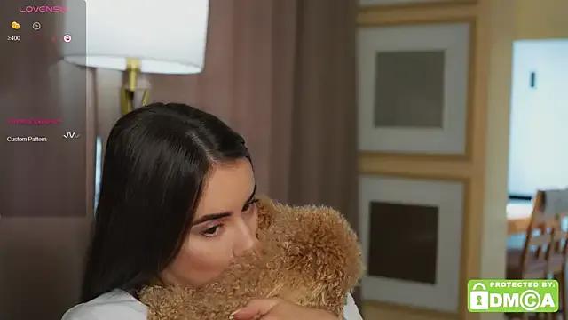 Freechat KateCarrey on StripChat