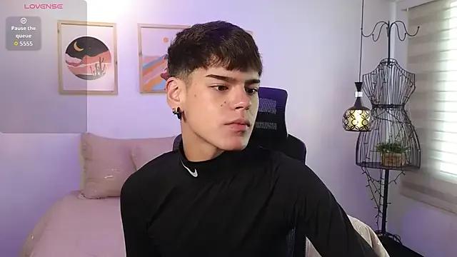 StripChat kevienmiet is Freechat kevienmiet — FUCK DILDO IN  MY ASS