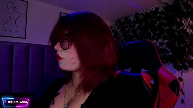 StripChat Kitty_Gang is Freechat Kitty_Gang — dance and naked